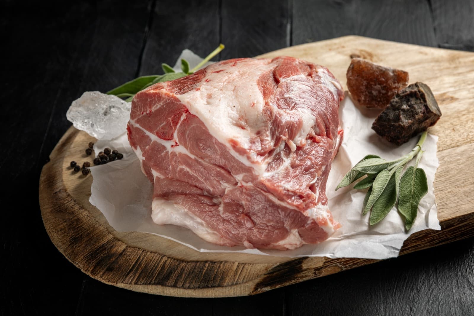Varkens procureur - Buitengewone Varkens, Ingen