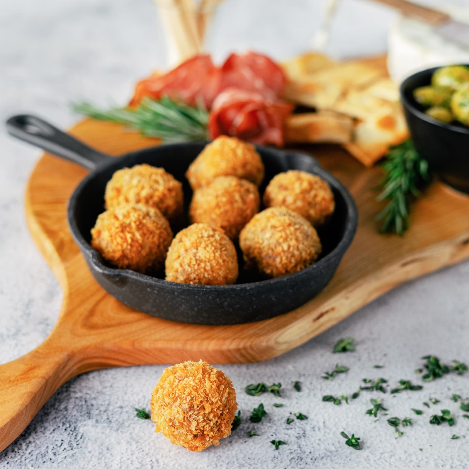 Bitterballen 30g 80st - Local Harvest, Huizen